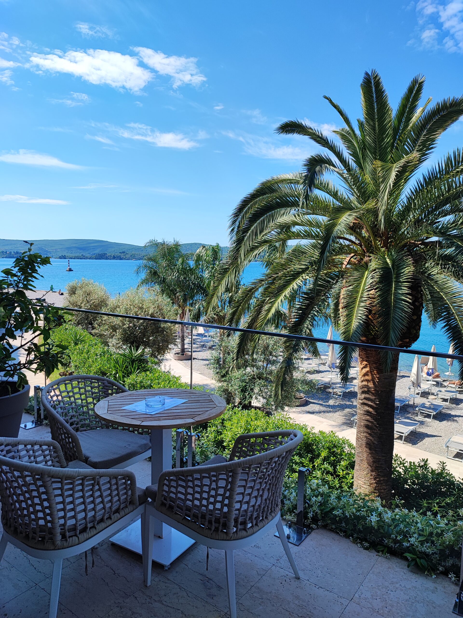 Puhkus Montenegros | 08.06.25 8 ööd    Otselend Tallinnast! ✈ 403 €  Dvor Kornic by Aycon 3* BB Budva​ ✈ 544€ Hotel Bono by Aycon 4* BB Becici ✈ ​569 € Tara (ex